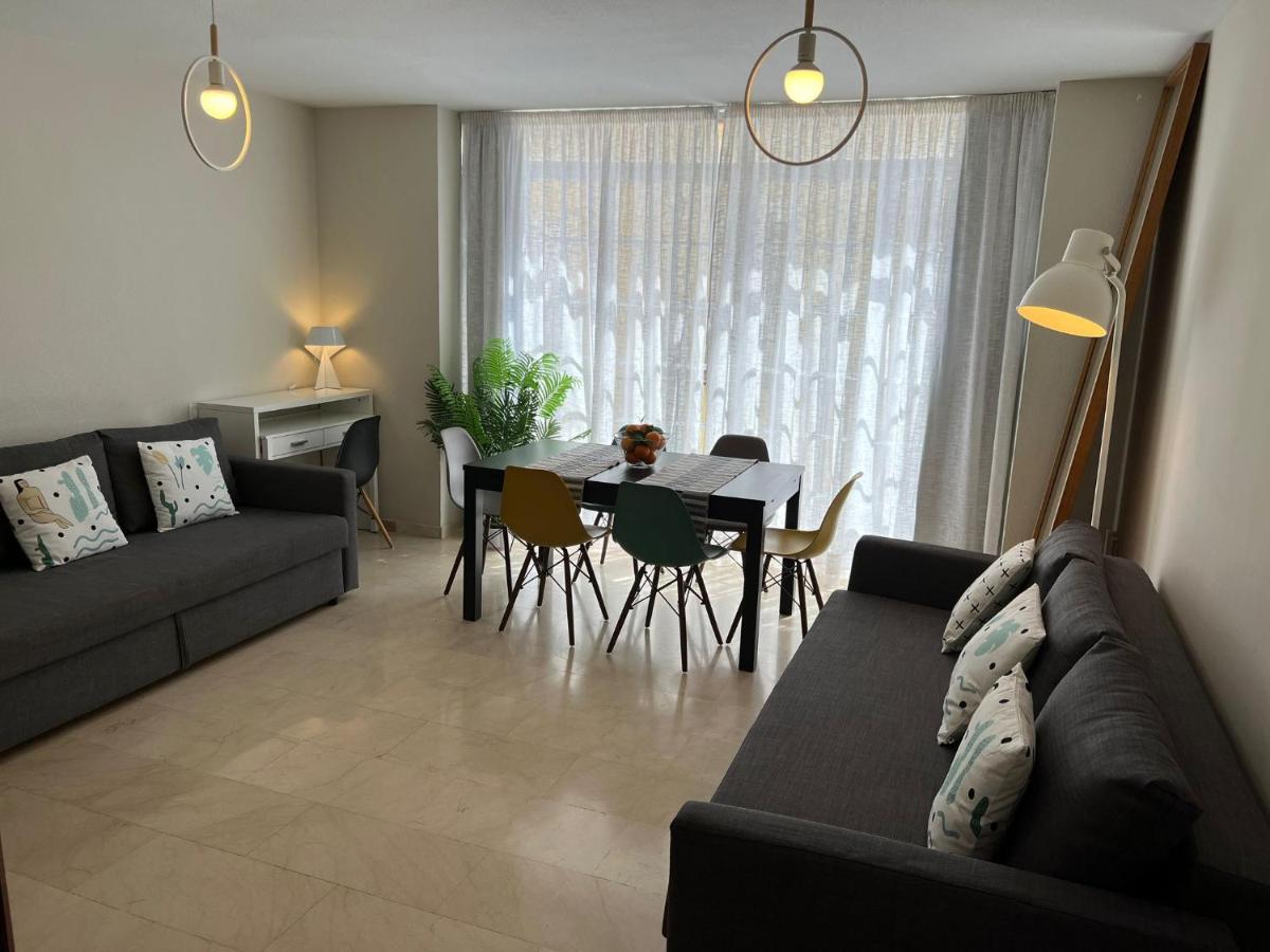 Gran Apartamento para grupo de familia o amigos Apartment Malaga Bagian luar foto