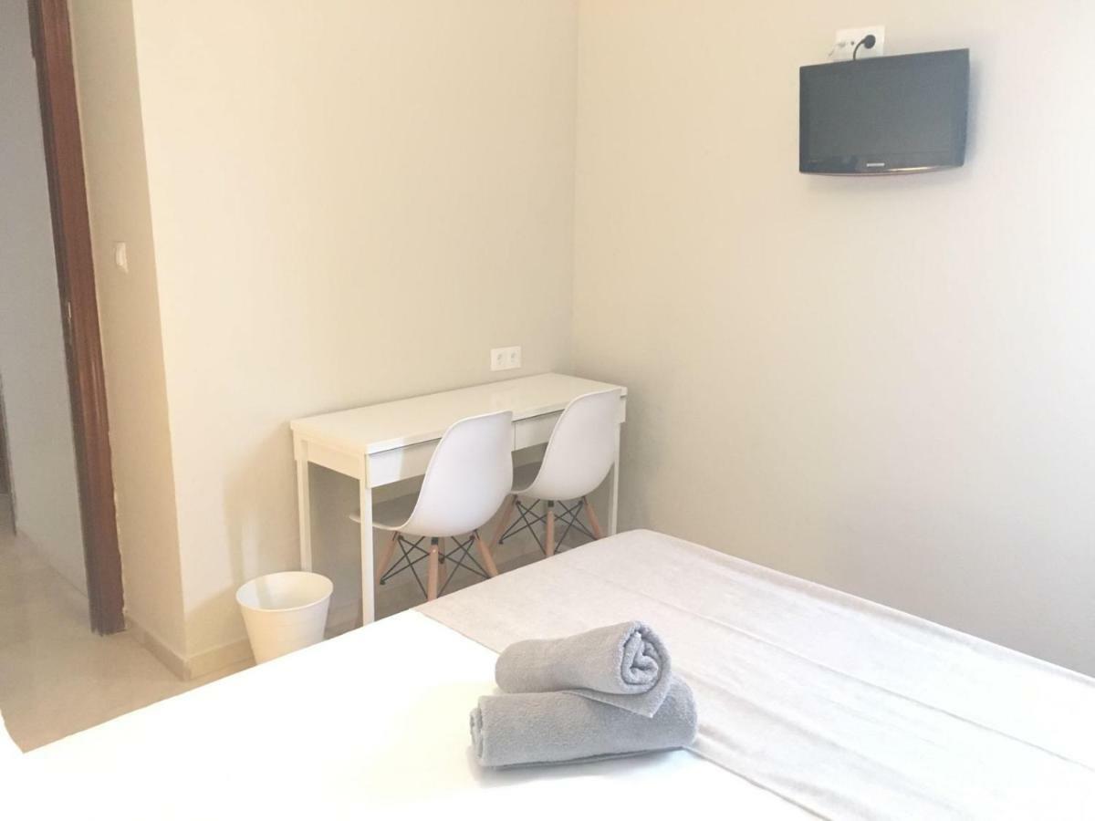 Gran Apartamento para grupo de familia o amigos Apartment Malaga Bagian luar foto